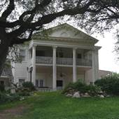 Victoria's Black Swan Inn