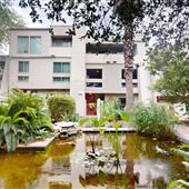 Woodbridge Condominiums