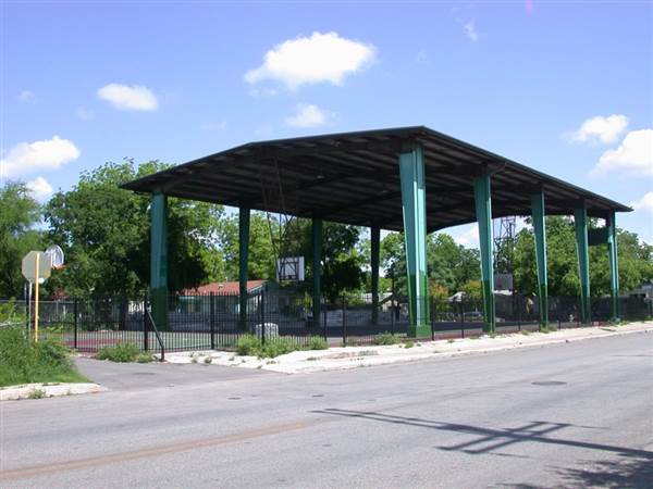 Vera Cruz Street Basketball Court