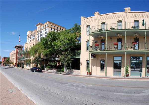 St. Paul Square Retail District